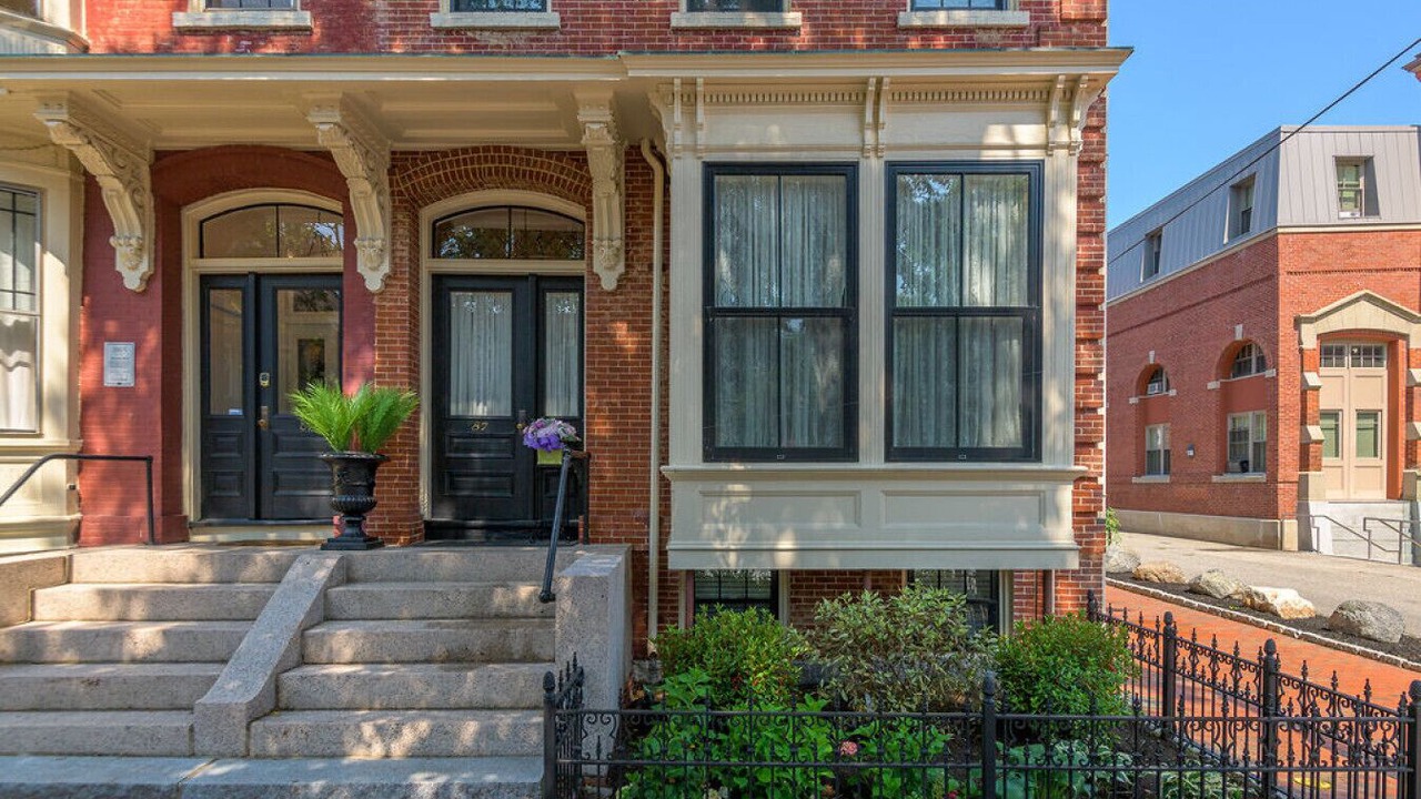 Photo of Outdoor in West End
