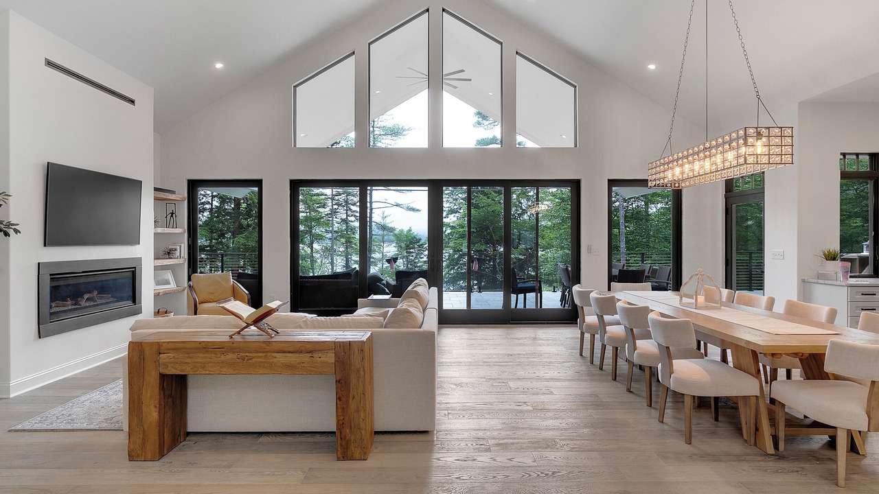 Photo of Livingroom in South Pond Shores