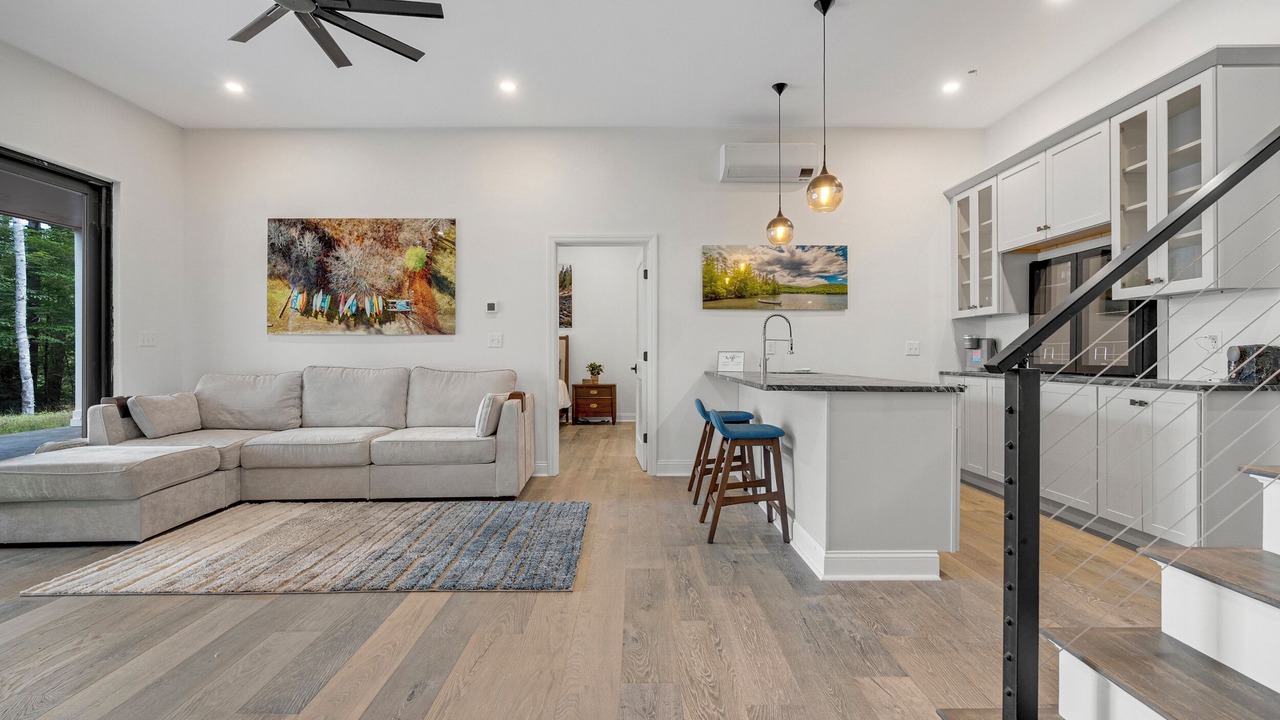 Photo of Livingroom in South Pond Shores