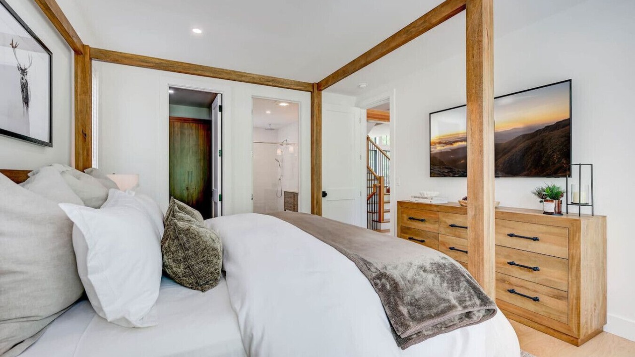 Photo of Bedroom in North Conway