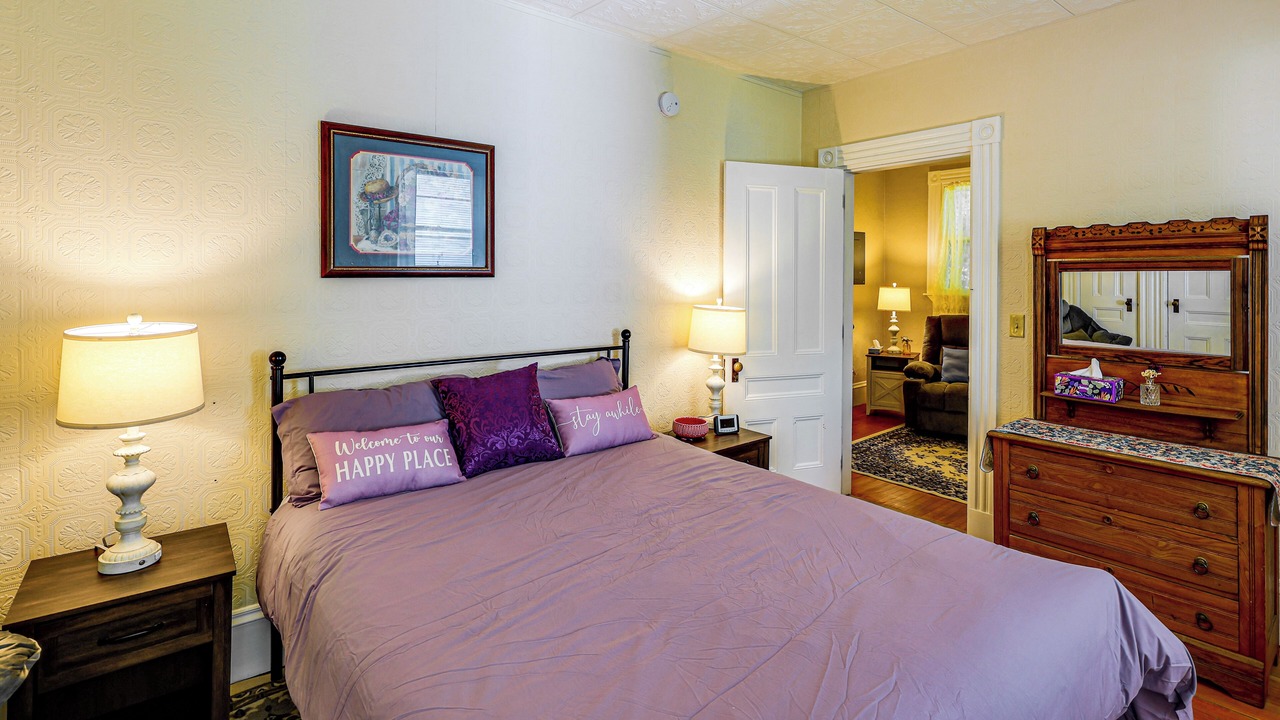 Photo of Bedroom in Brownville