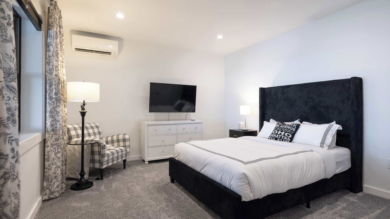 Photo of Bedroom in Barryville