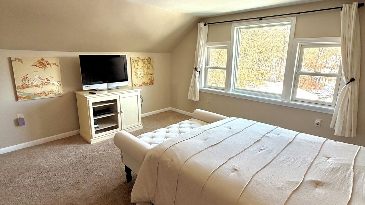 Photo of Bedroom in Suncook