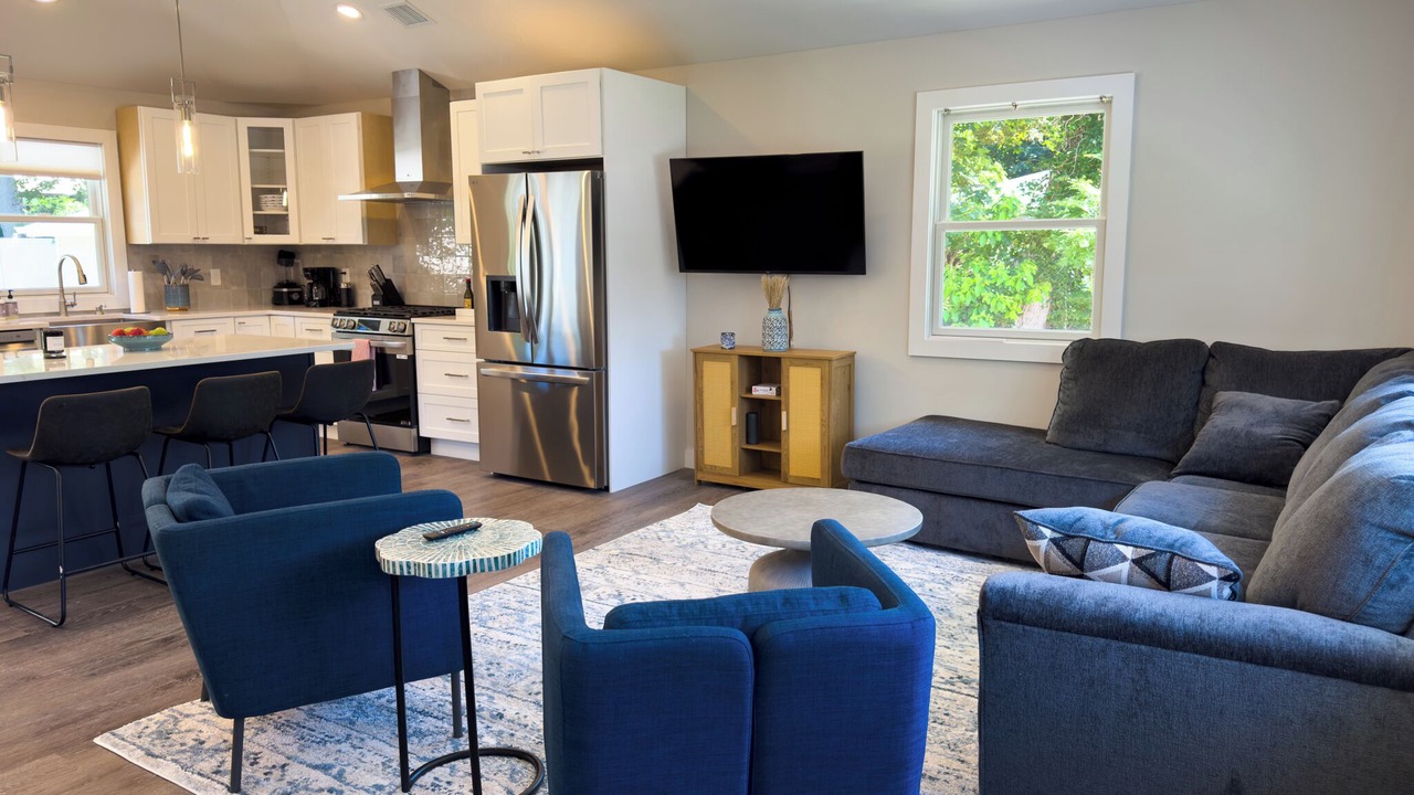 Photo of Livingroom in Mattituck