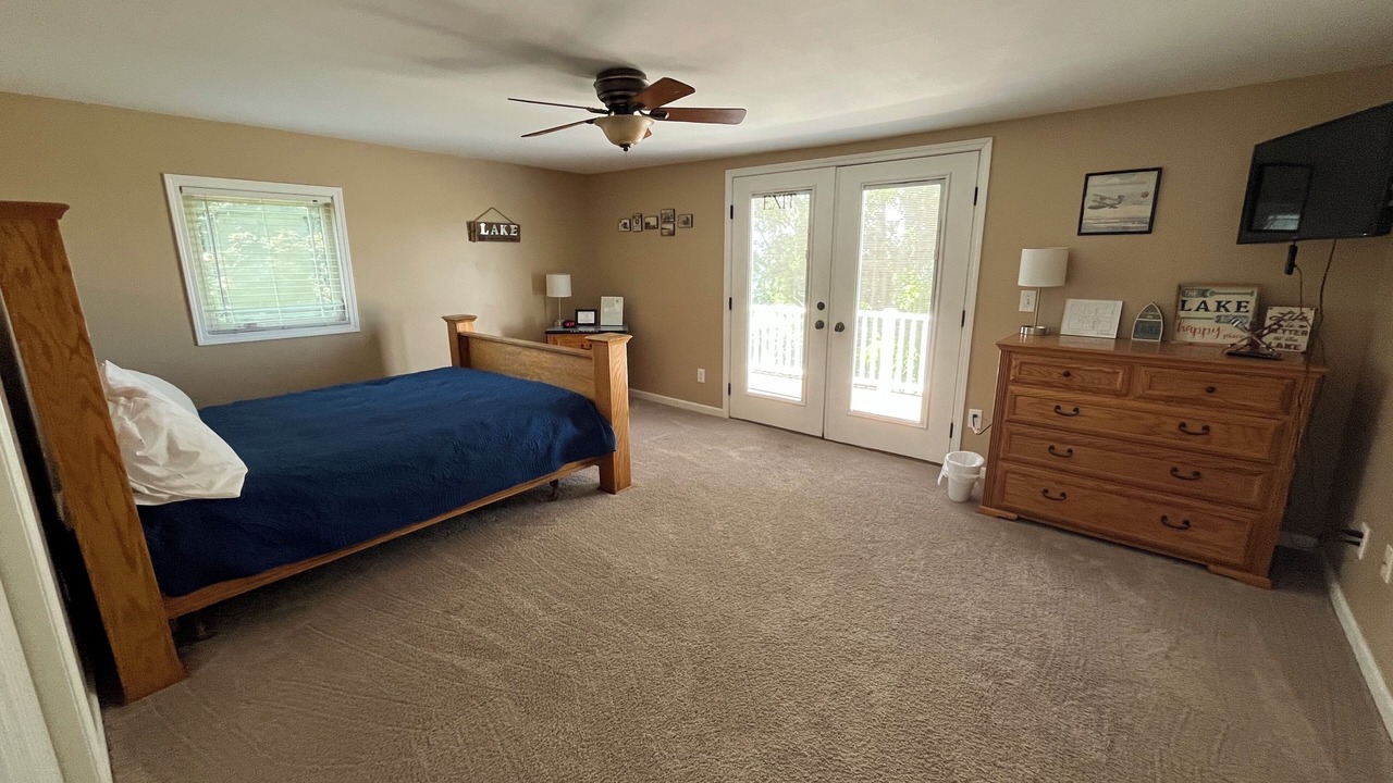Photo of Bedroom in Hammondsport