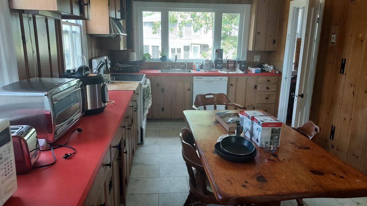 Photo of Kitchen in Ocean Bluff-Brant Rock