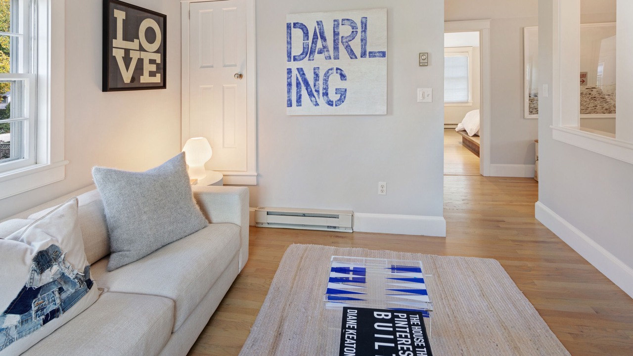 Photo of Livingroom in Edgartown