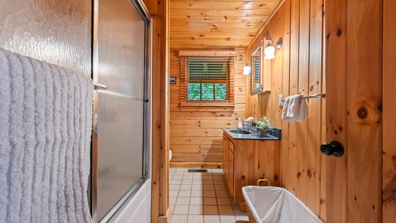 Photo of Bathroom in Rangeley Plantation