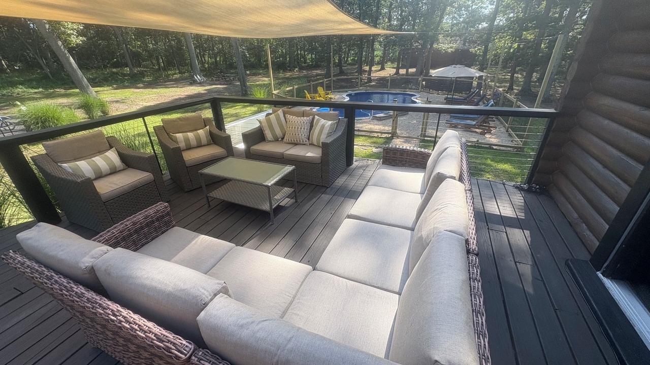 Photo of Patio Balcony in Greenport West