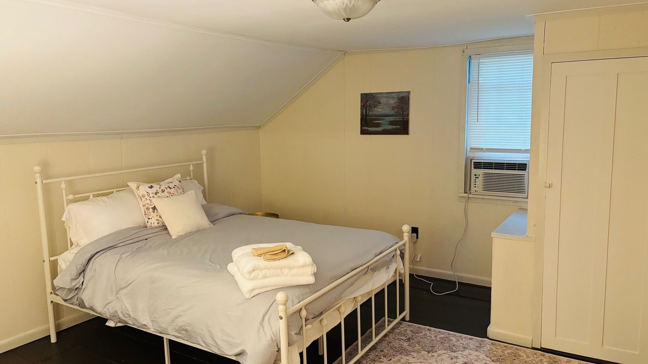 Photo of Bedroom in Manchester Center