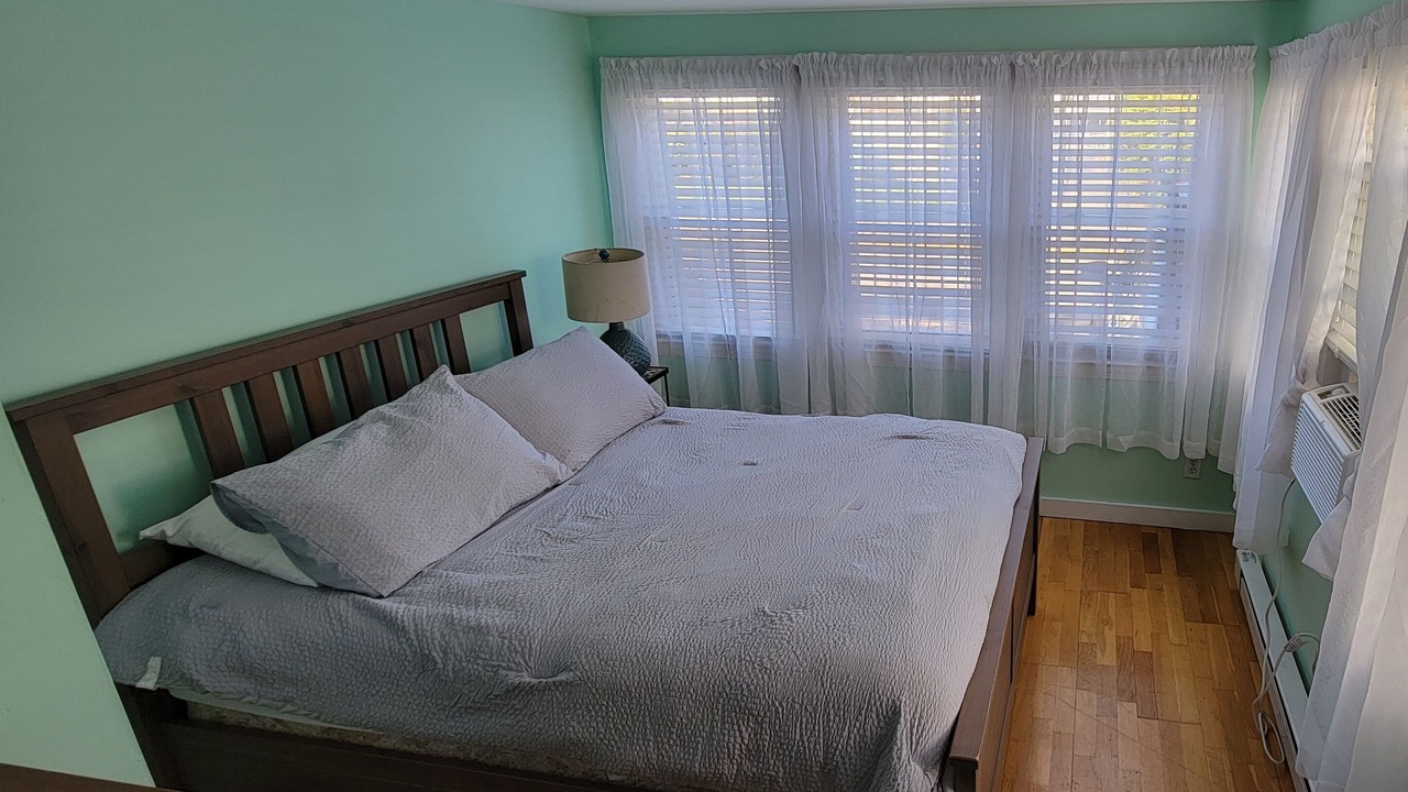 Photo of Bedroom in Ogunquit