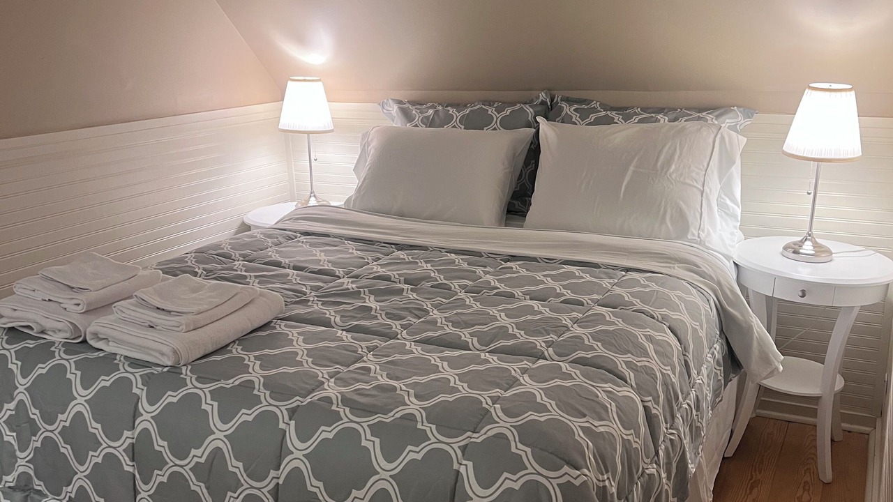 Photo of Bedroom in Bartlett