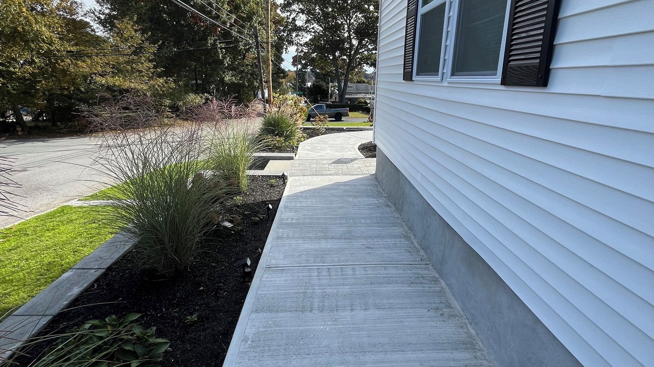 Photo of Outdoor in Tiverton