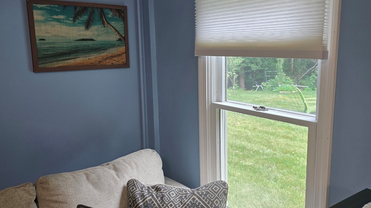 Photo of Livingroom in East Falmouth