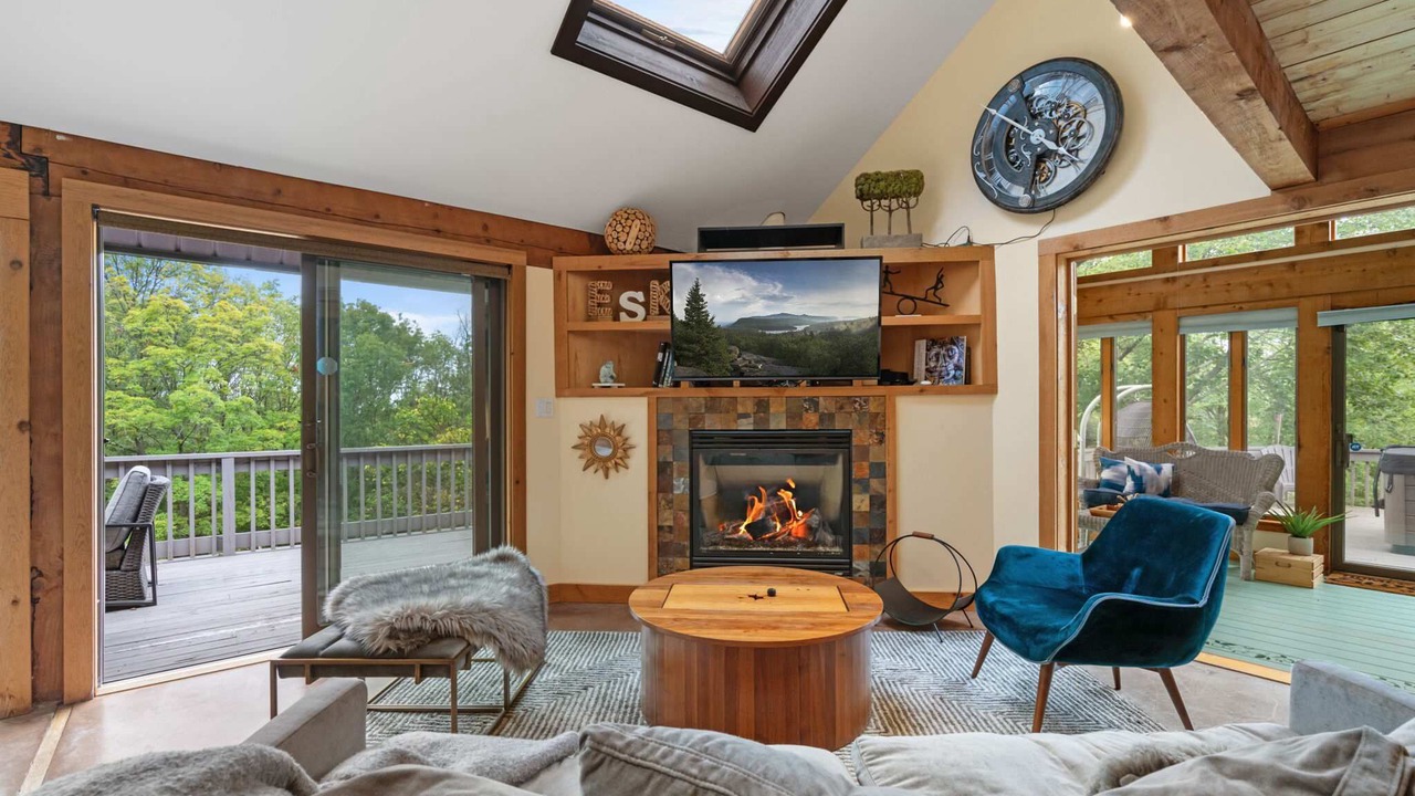 Photo of Livingroom in Lagrangeville