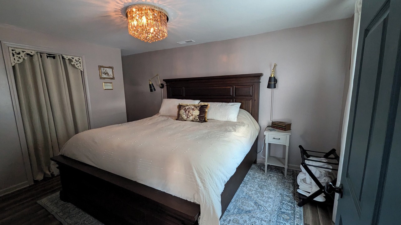 Photo of Bedroom in Canandaigua