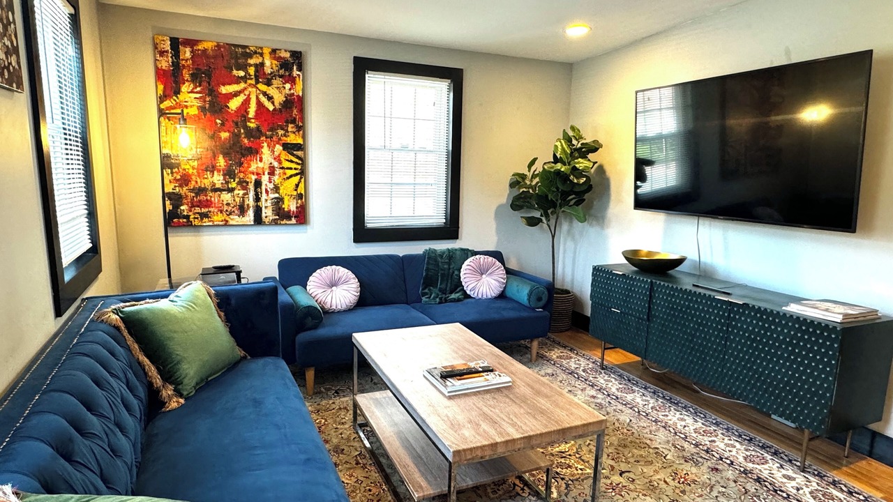 Photo of Livingroom in Maplewood