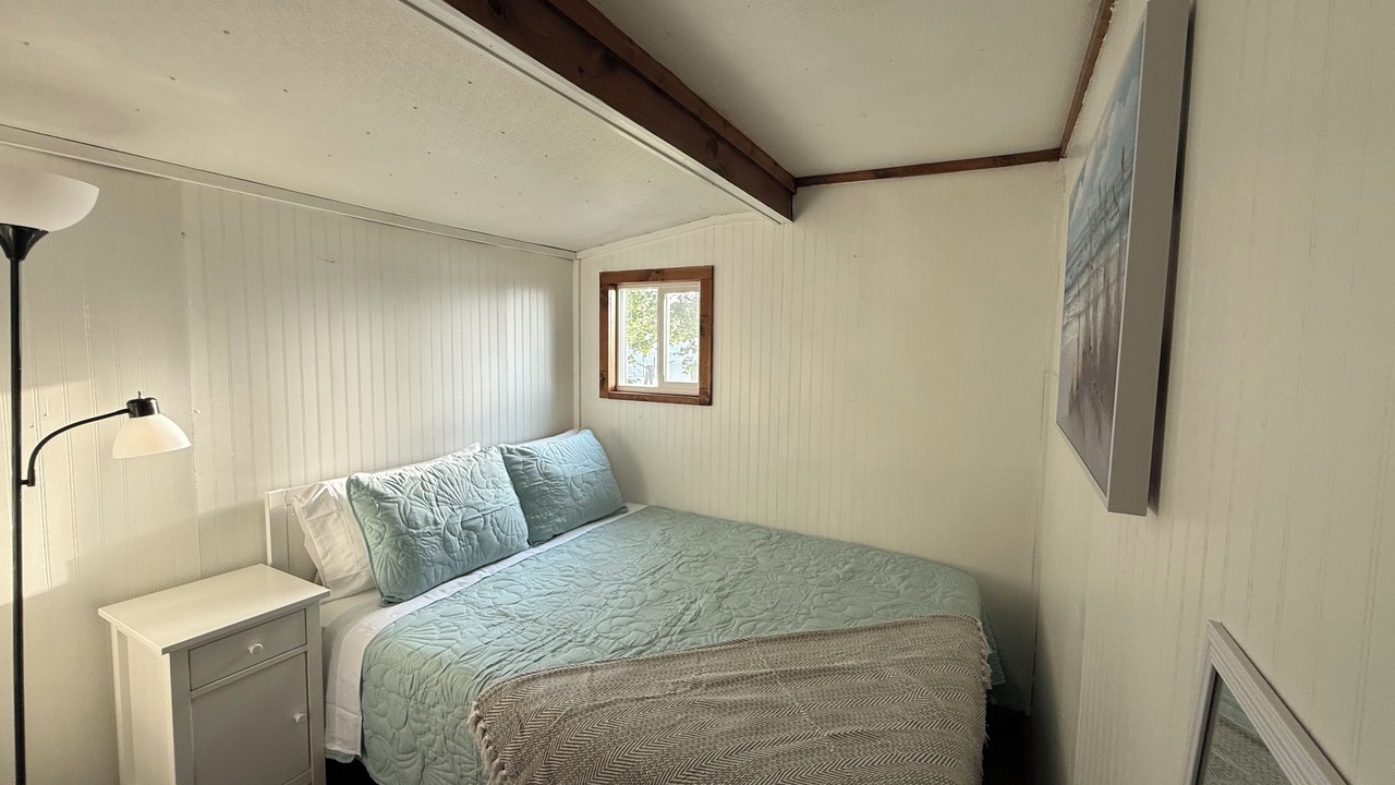 Photo of Bedroom in Haddam