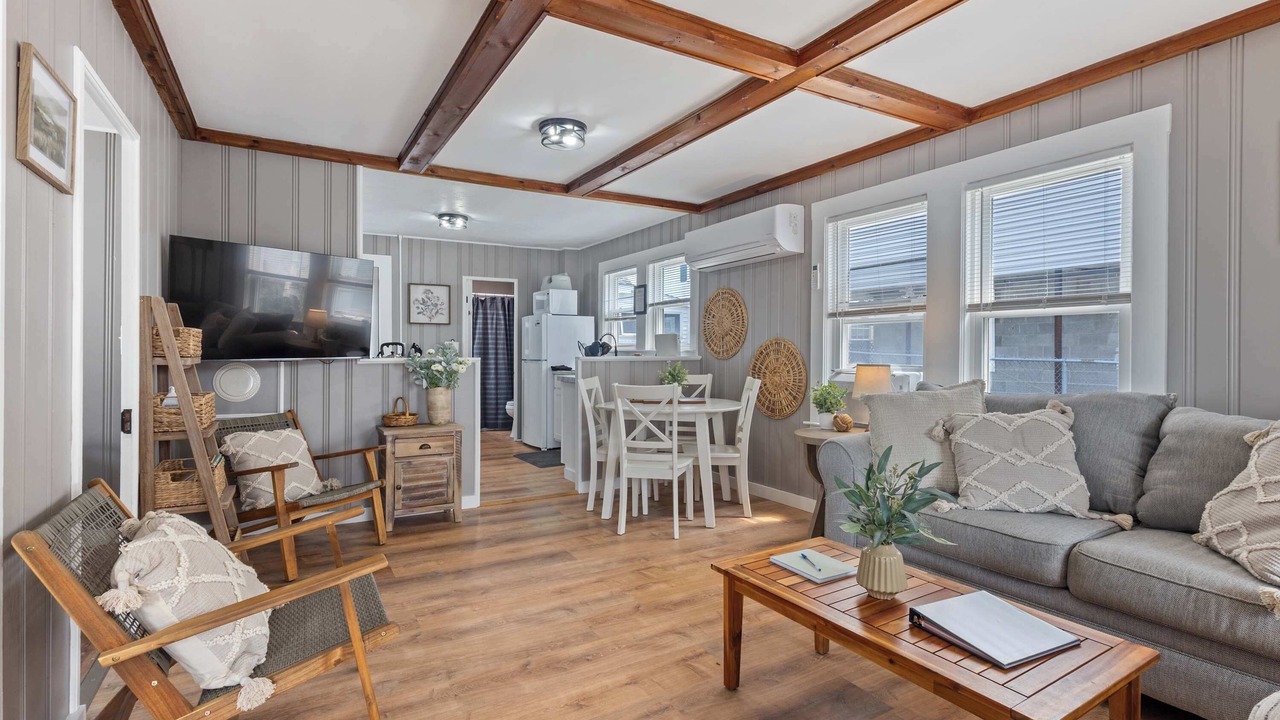 Photo of Livingroom in Hampton