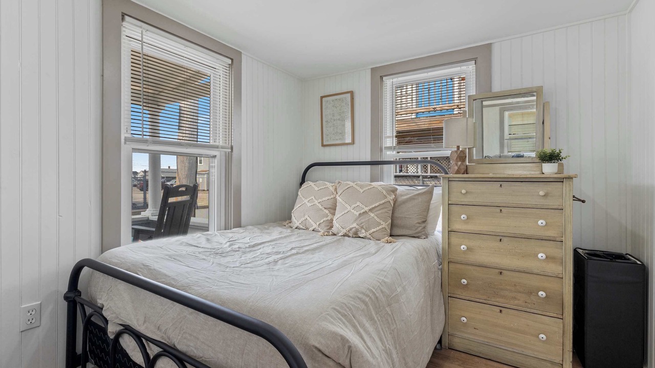 Photo of Bedroom in Hampton