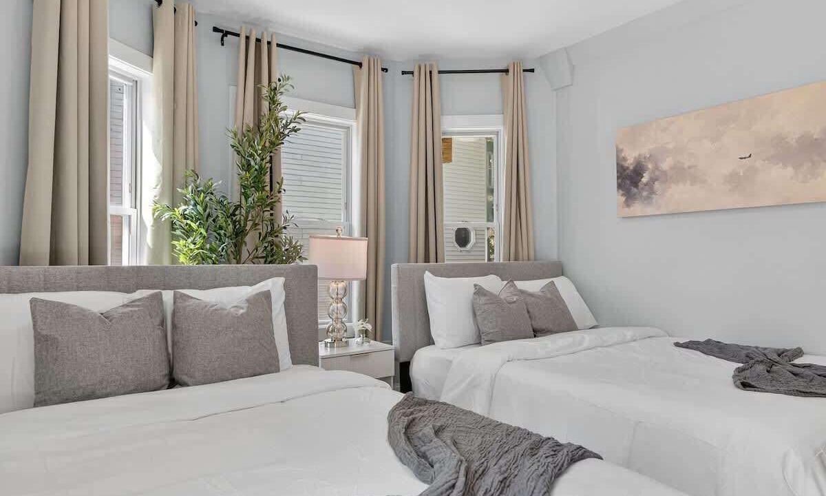 Photo of Bedroom in Somerville