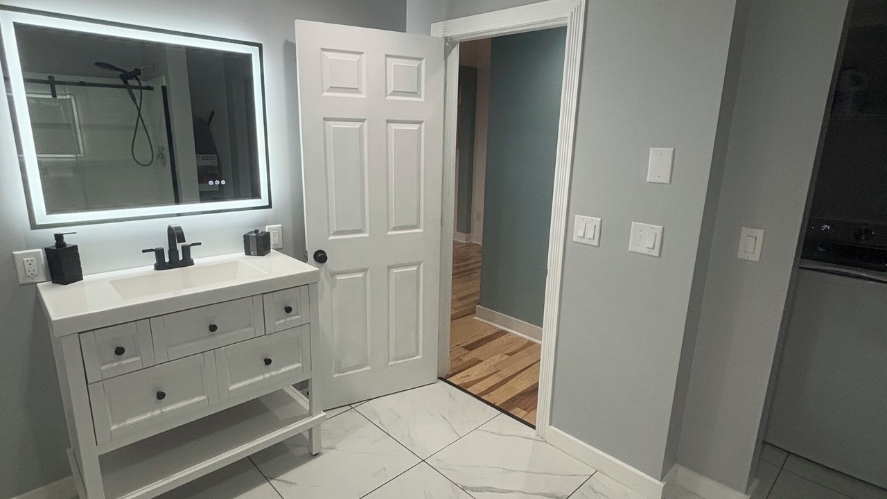 Photo of Bathroom in Hudson