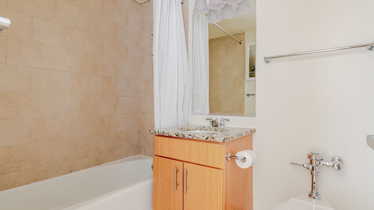 Photo of Bathroom in Prudential - St. Botolph
