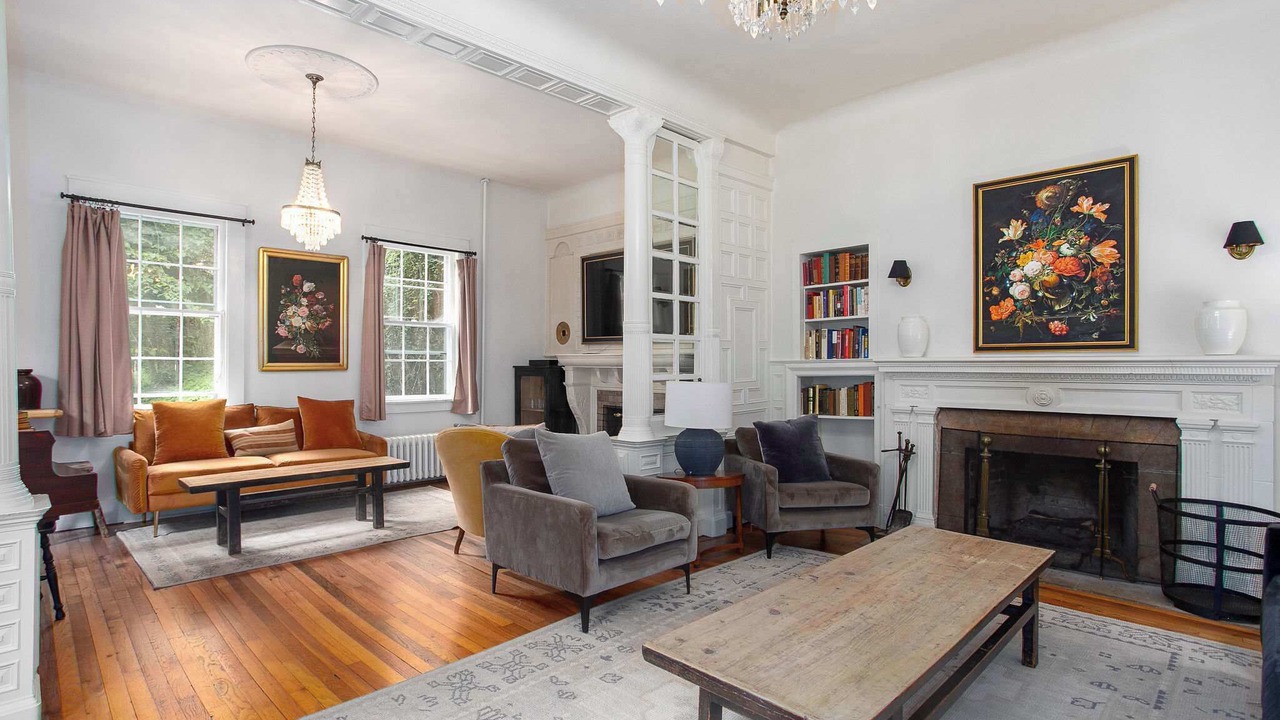 Photo of Livingroom in Great Barrington