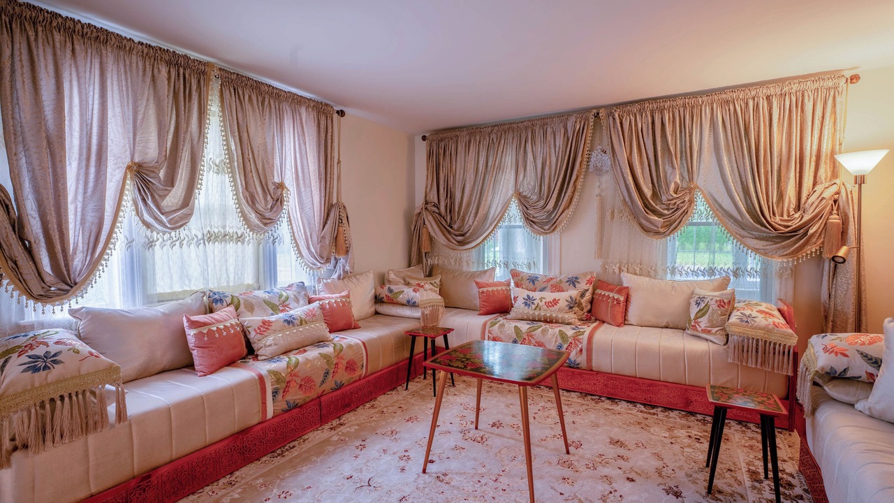 Photo of Livingroom in Watertown