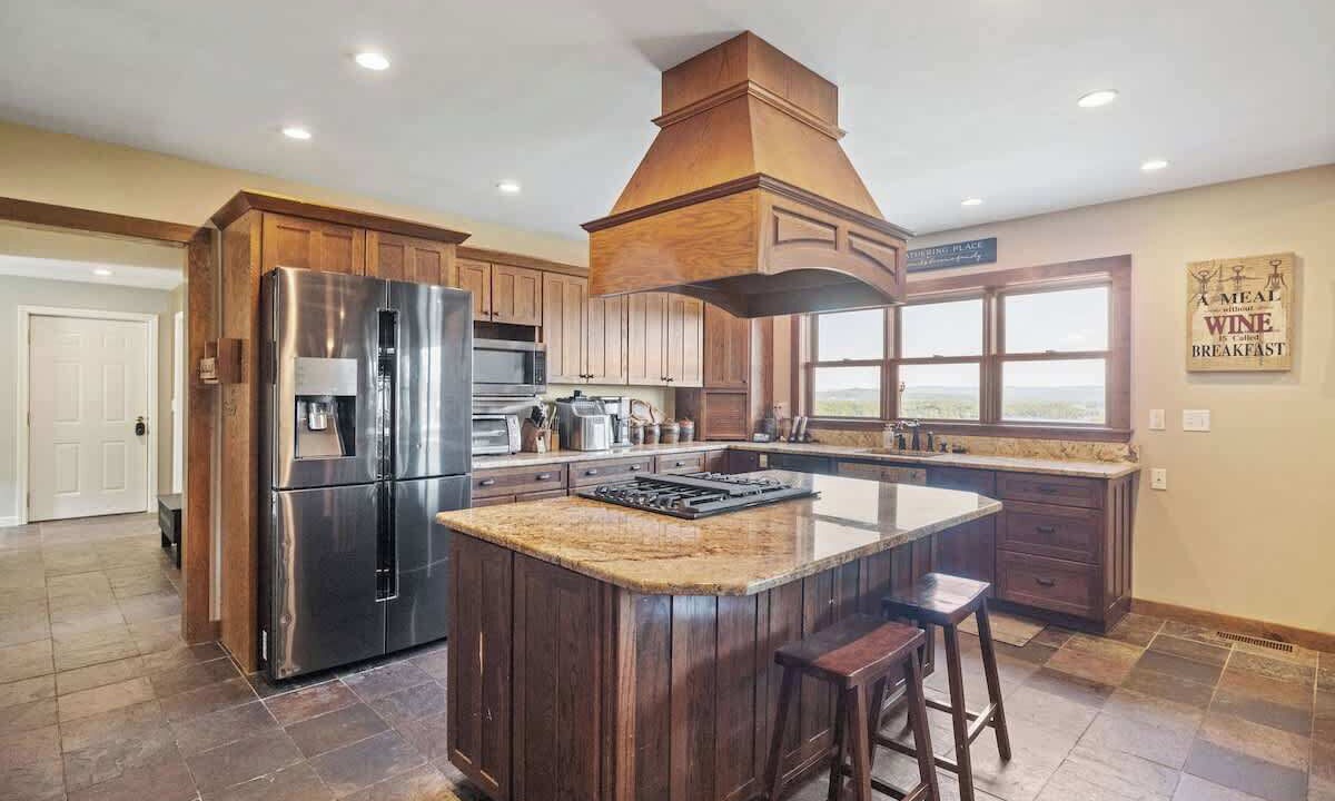 Photo of Kitchen in Moultonborough