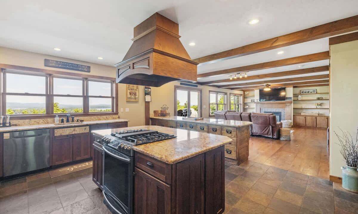 Photo of Kitchen in Moultonborough