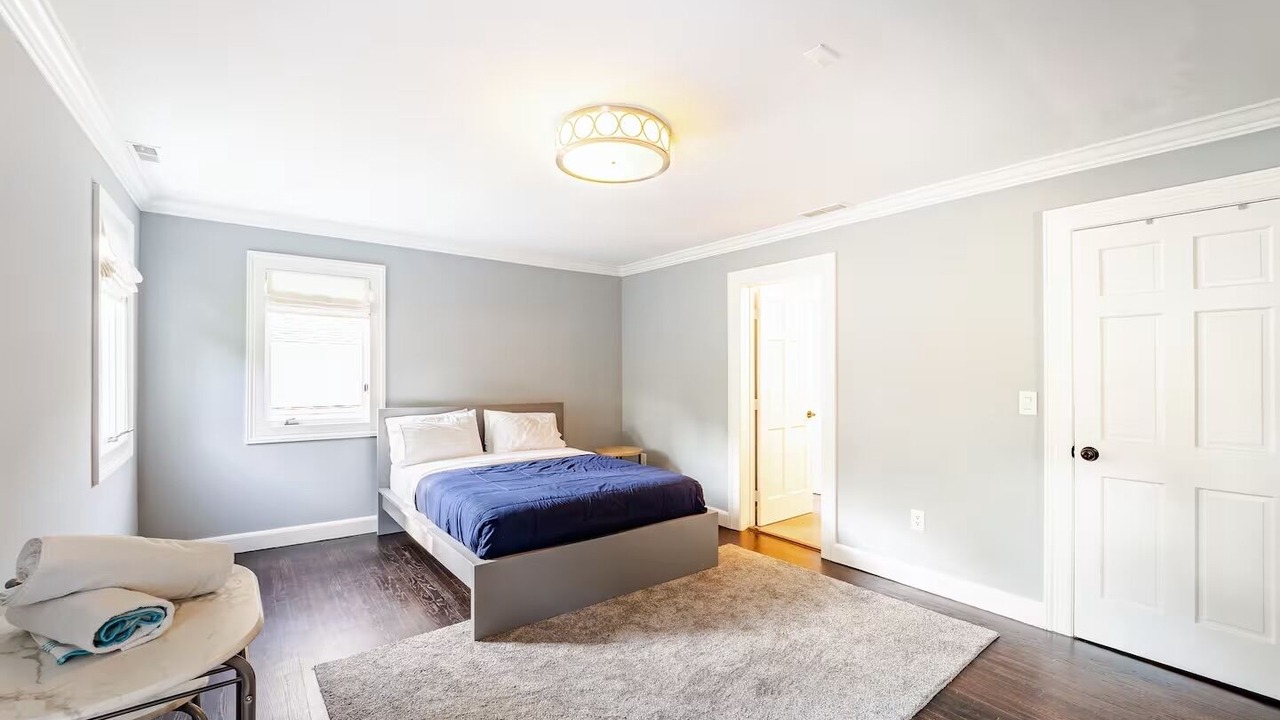 Photo of Bedroom in Norwalk