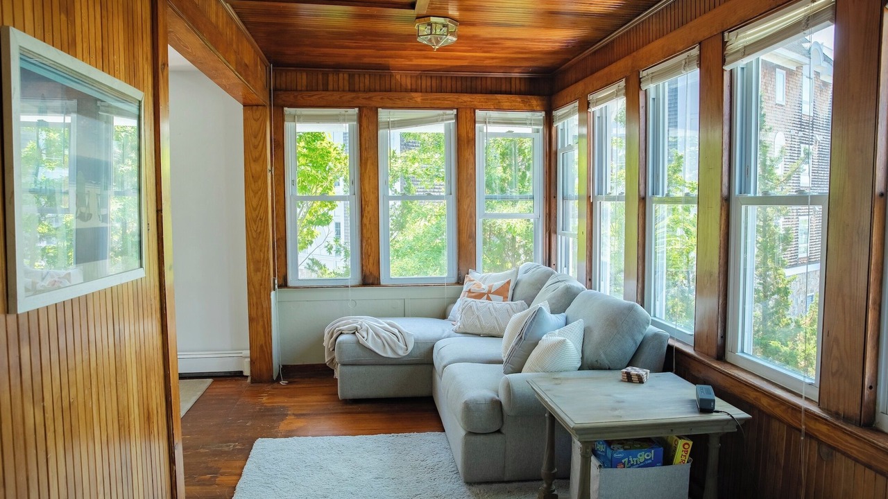 Photo of Livingroom in Milford