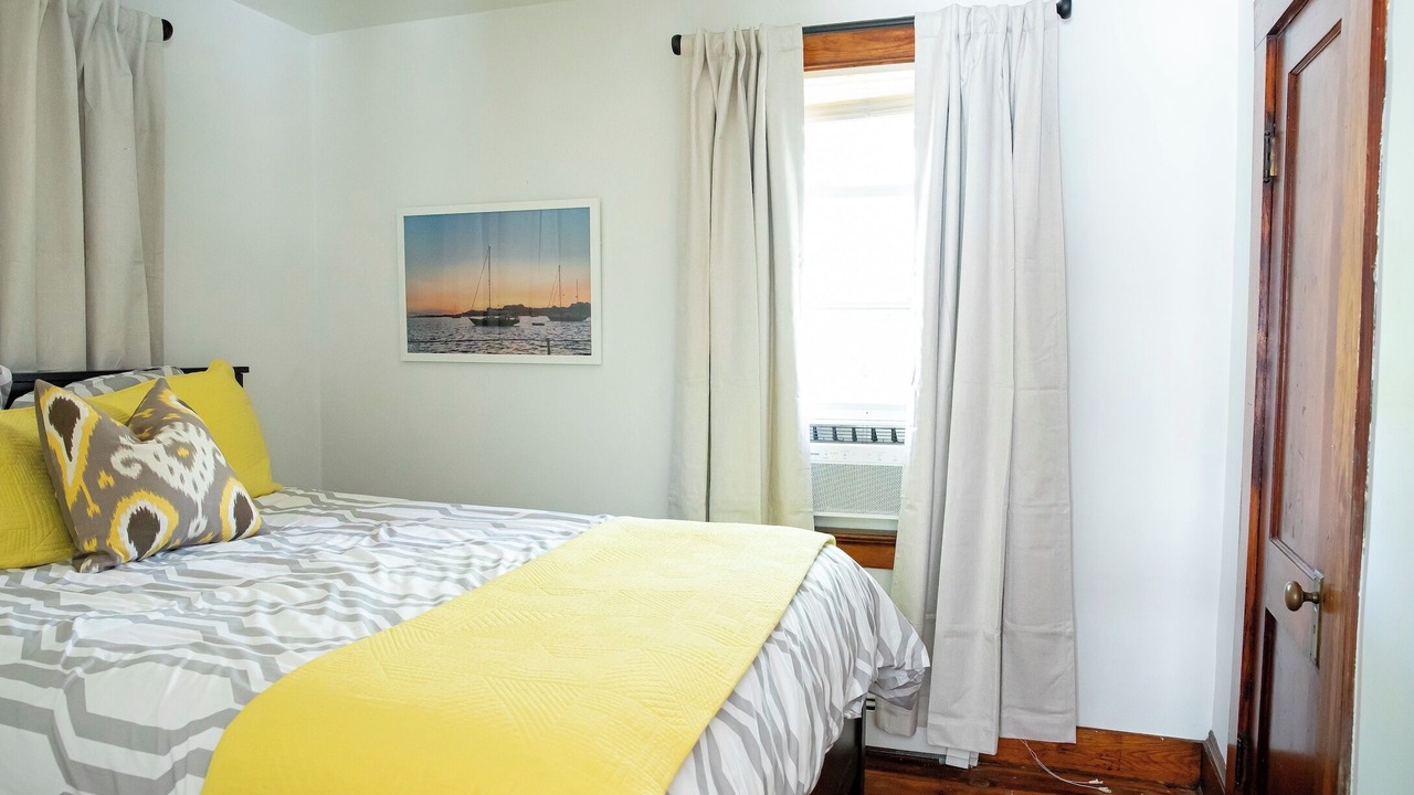 Photo of Bedroom in Milford