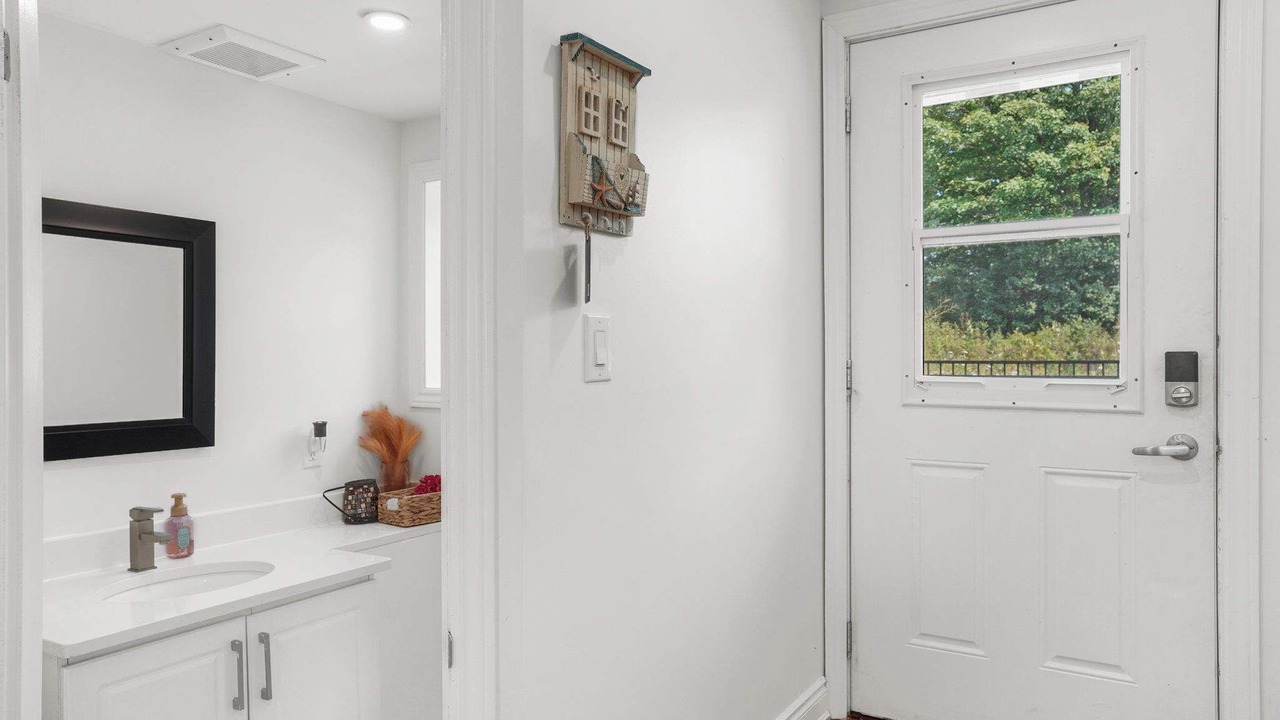 Photo of Bathroom in Crystal Beach