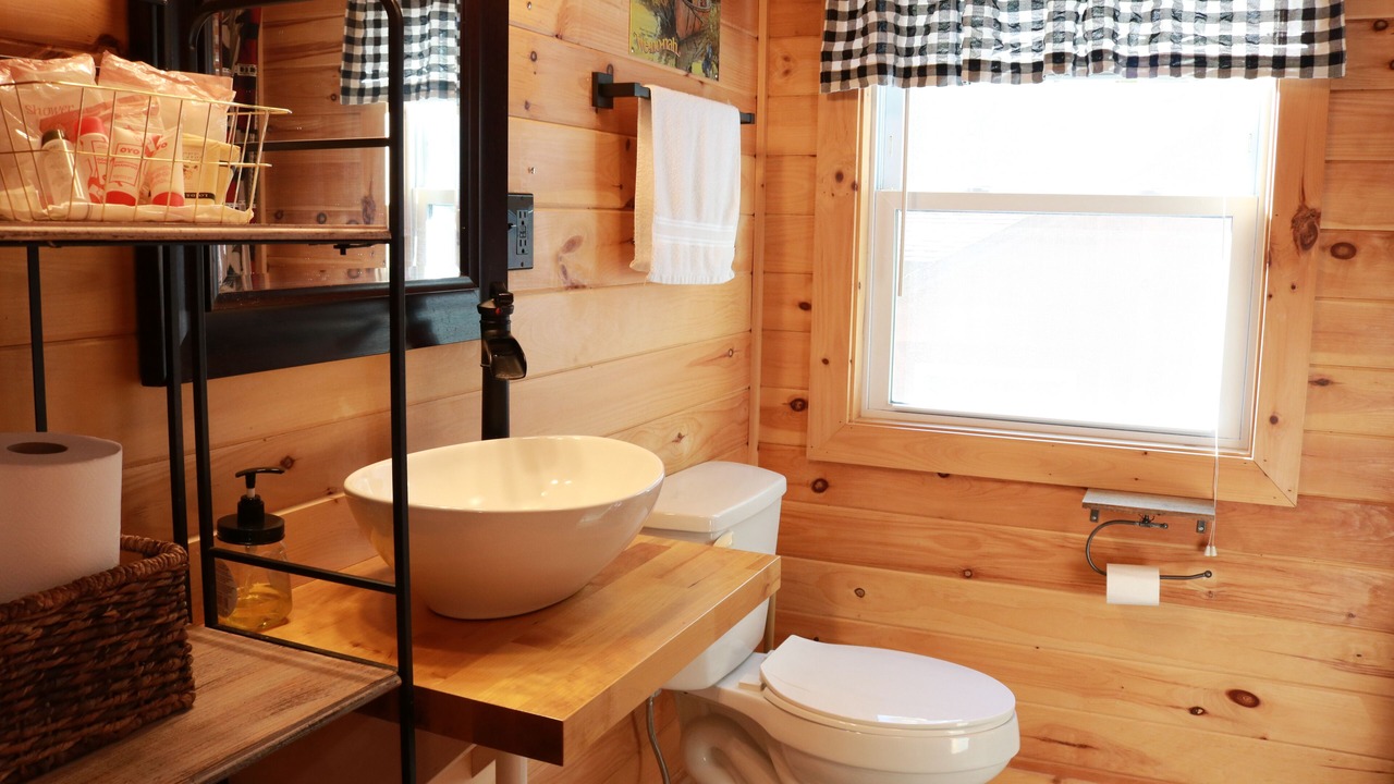 Photo of Bathroom in Inlet