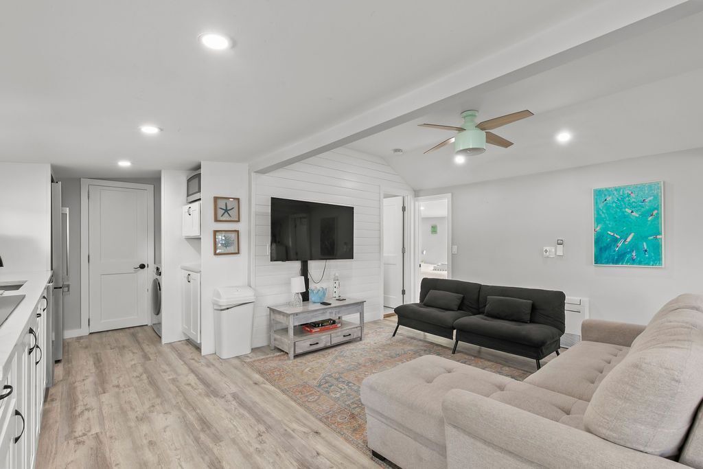 Photo of Livingroom in Plymouth