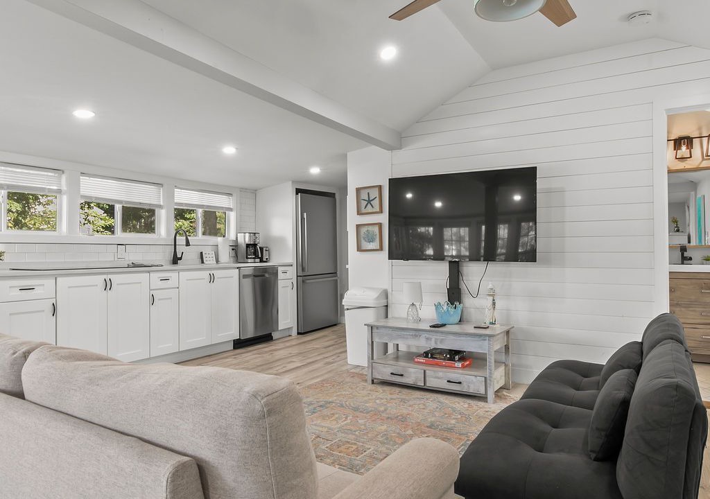 Photo of Livingroom in Plymouth