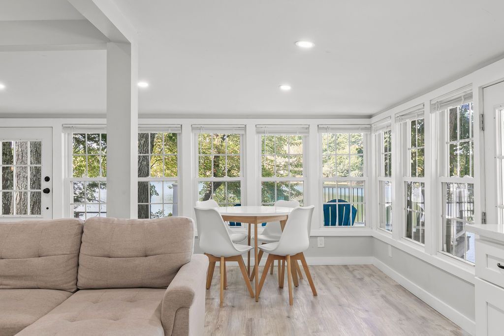 Photo of Livingroom in Plymouth