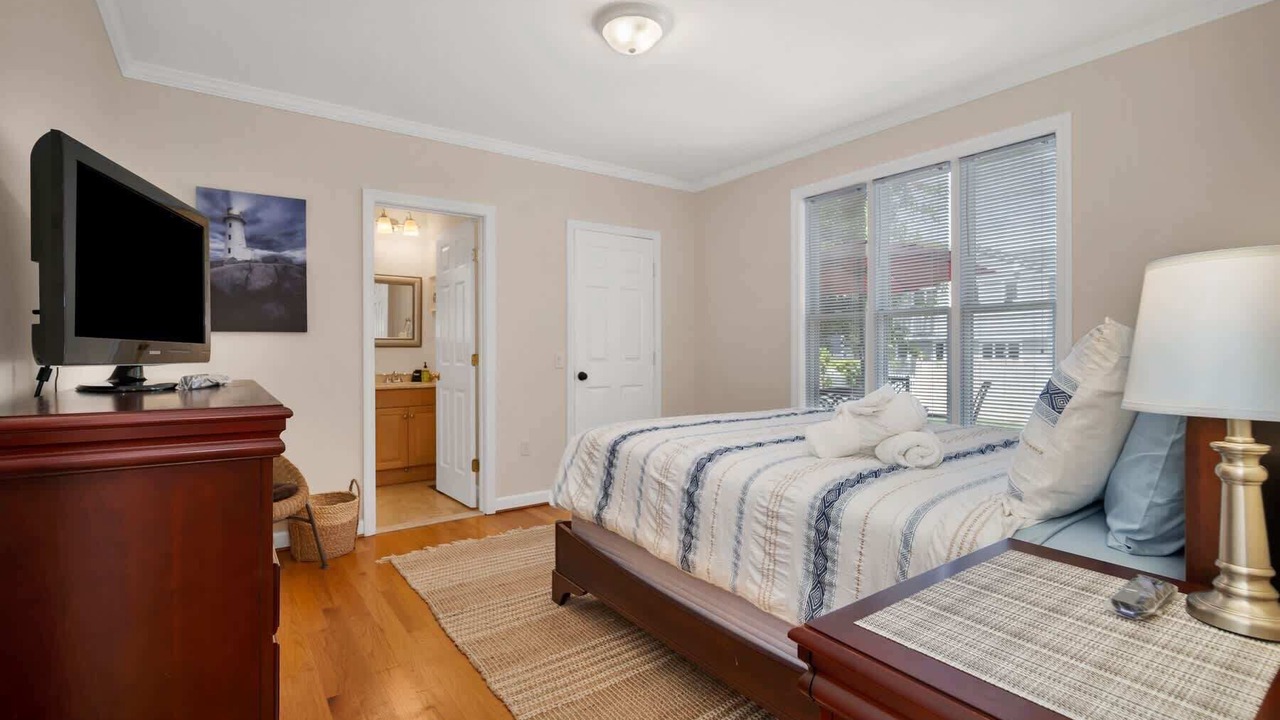 Photo of Bedroom in Niantic