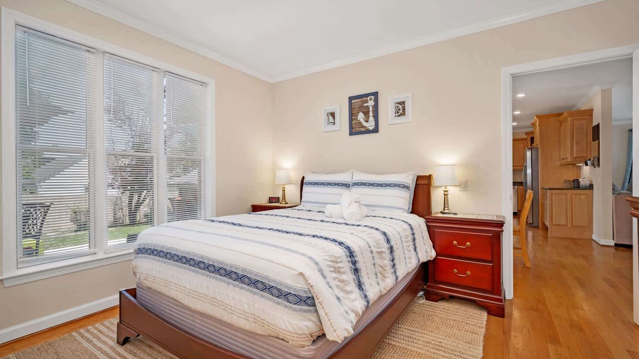 Photo of Bedroom in Niantic