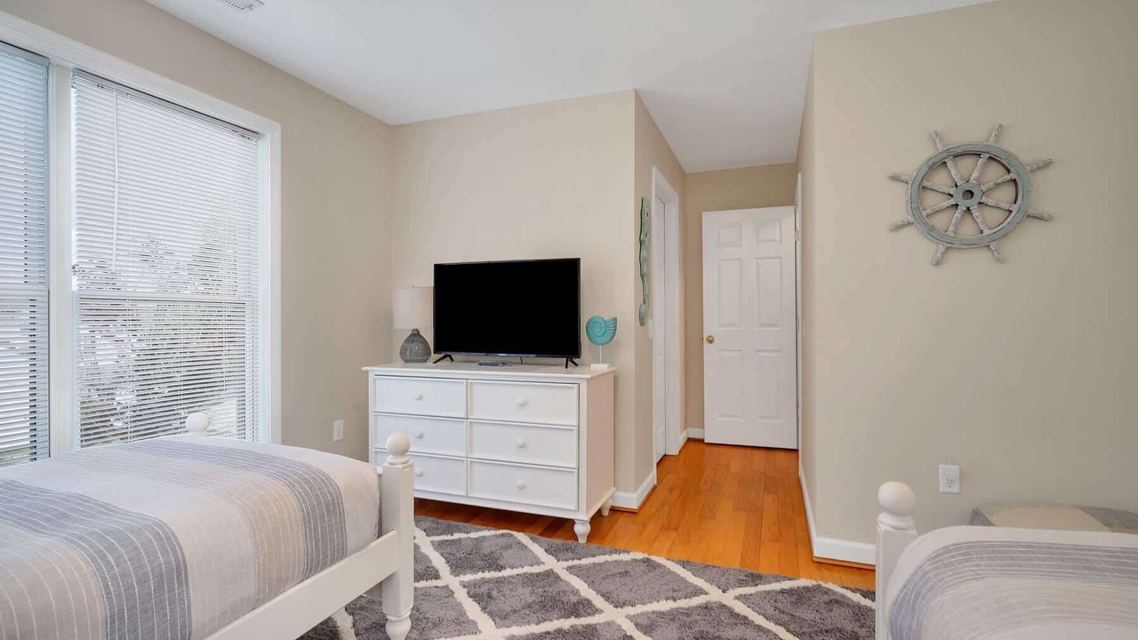 Photo of Bedroom in Niantic