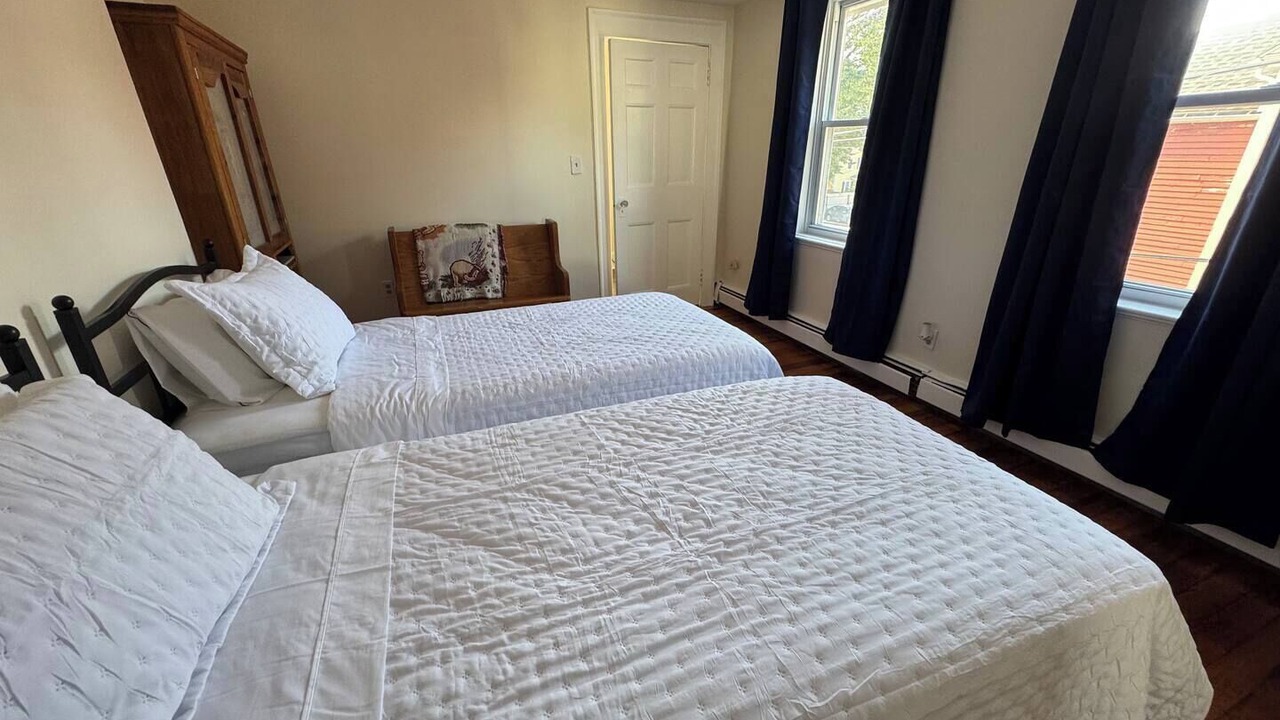 Photo of Bedroom in Warren