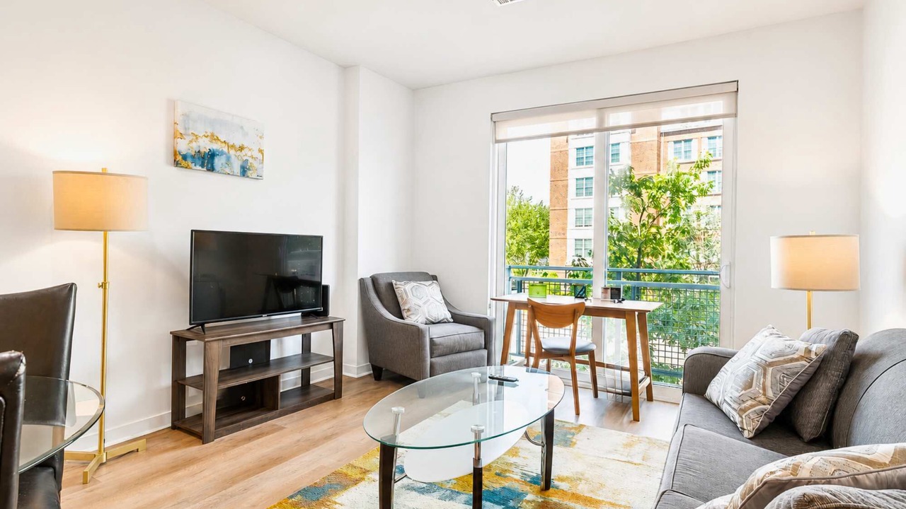 Photo of Livingroom in Downtown
