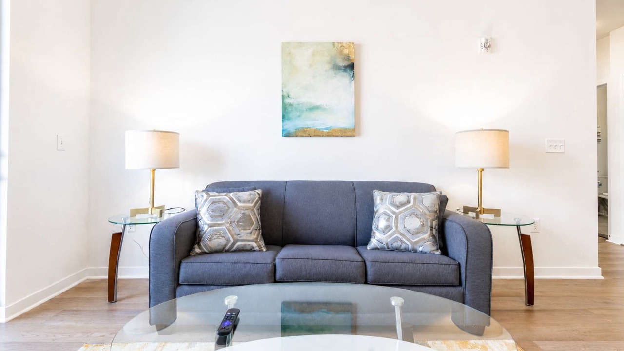 Photo of Livingroom in Downtown