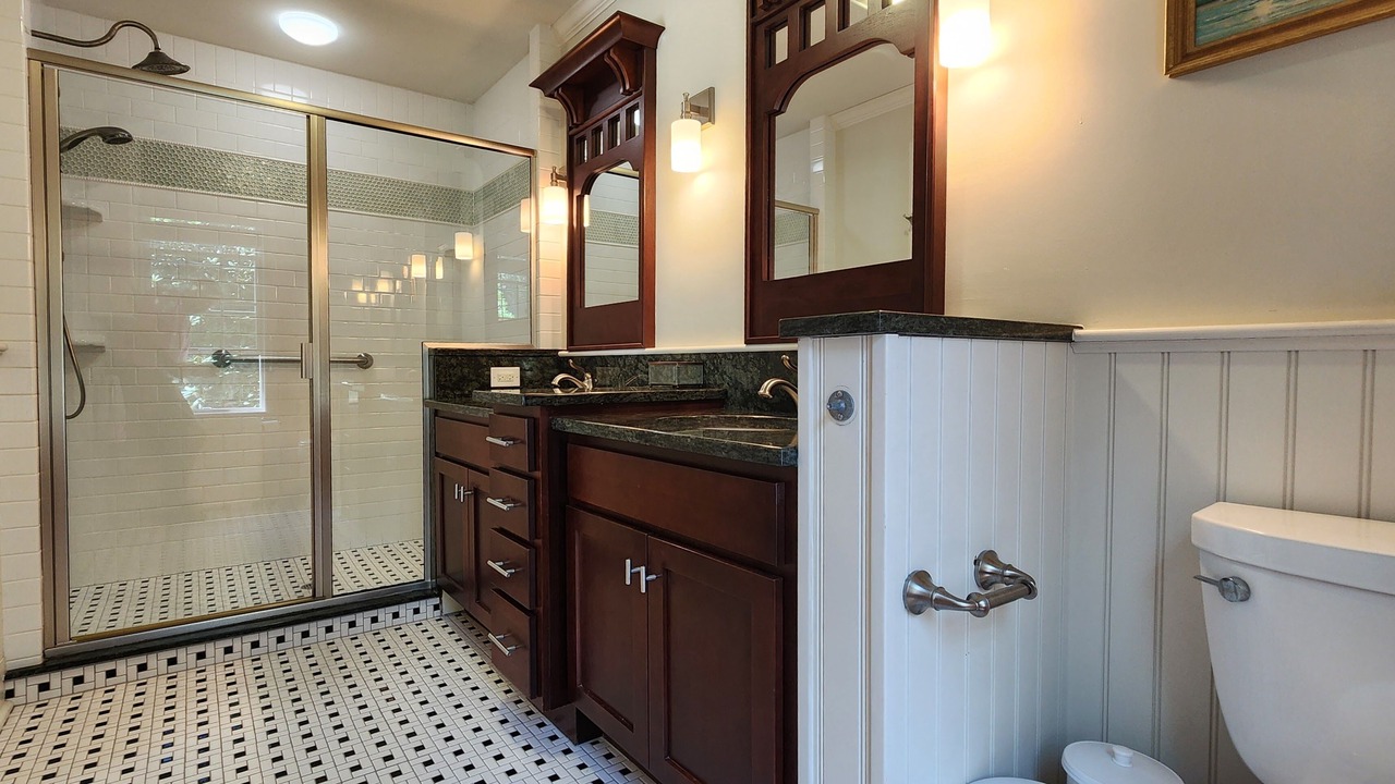Photo of Bathroom in Jamestown