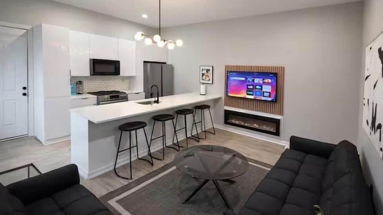 Photo of Livingroom in West Philadelphia