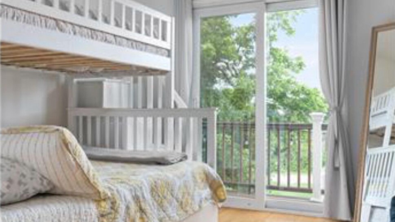 Photo of Bedroom in Bonnet Shores