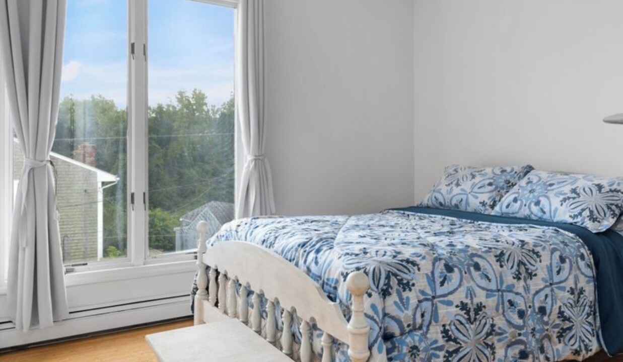 Photo of Bedroom in Bonnet Shores