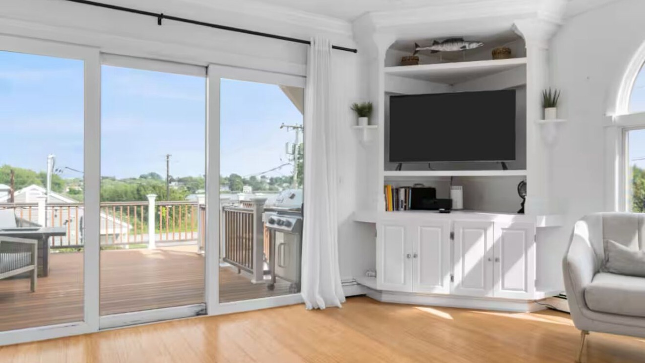 Photo of Livingroom in Bonnet Shores